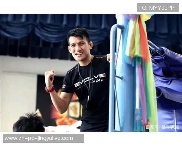 克劳斯与播求的巅峰对决谁将成为格斗界的新王者